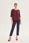 Picture of Blouse in viscose with a side cut BORDEAUX