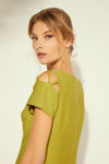 Picture of Blouse in a slightly stylized line KIWI