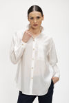 Πουκάμισο με γιακά και χρυσά κουμπιά λευκο